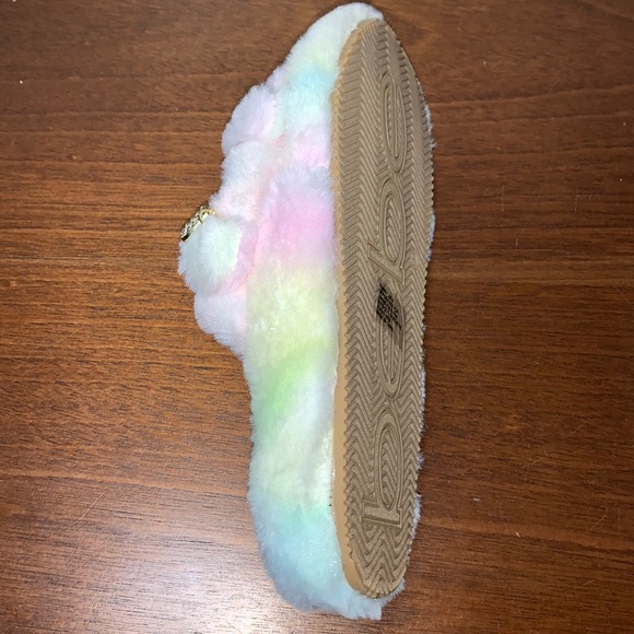 BEBE Fanny Faux Fur Fuzzie Slide Logo Rhinestone Sandals Pink Tie Dye - Picture 8 of 10